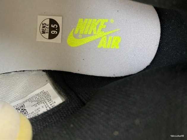 Cheap TBkick HIGH OG 1 'VOLT JORDAN RETRO AIR GOLD' 555088-118 0802